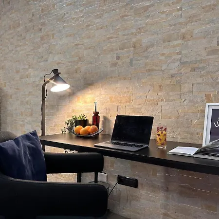 The Hangar Loft - Leonoardo, Center & Parking ססטו קלנדה