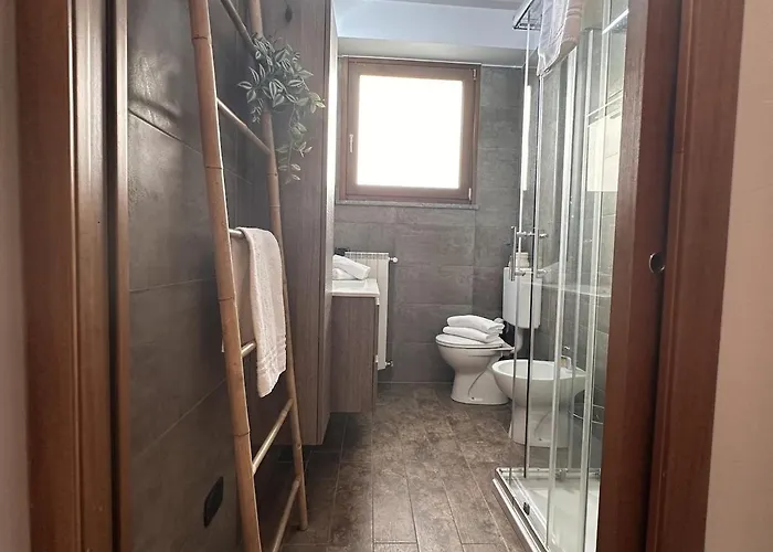 The Hangar Loft - Leonoardo, Center & Parking דירה *