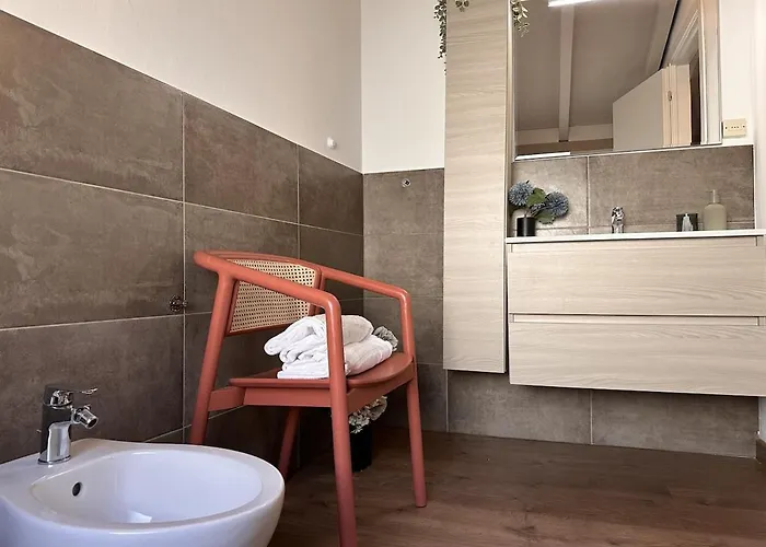 The Hangar Loft - Leonoardo, Center & Parking דירה